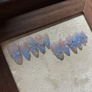 3D HANDMADE ACRYLIC